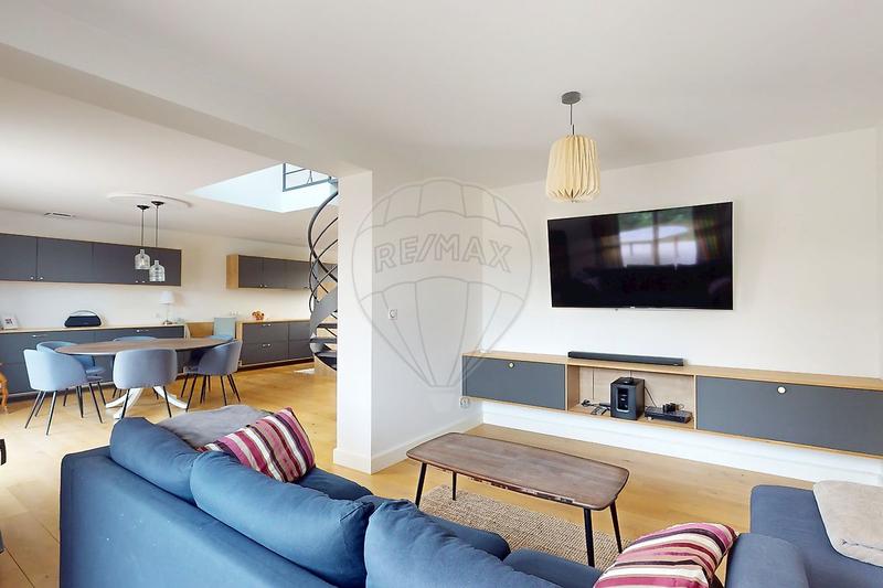 Maison d'architecte - 114 m² - 4 pièces