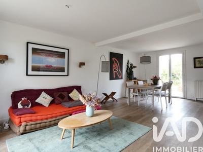 Maison - 150 m² - 7 pièces