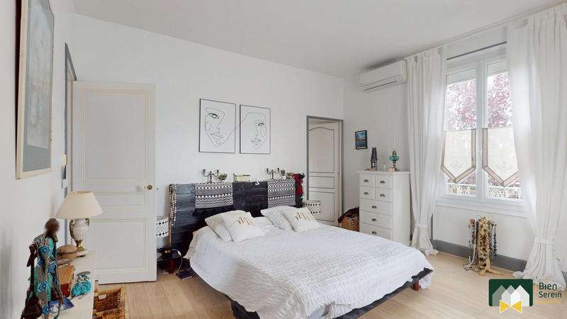 Maison - 148 m² - 5 pièces