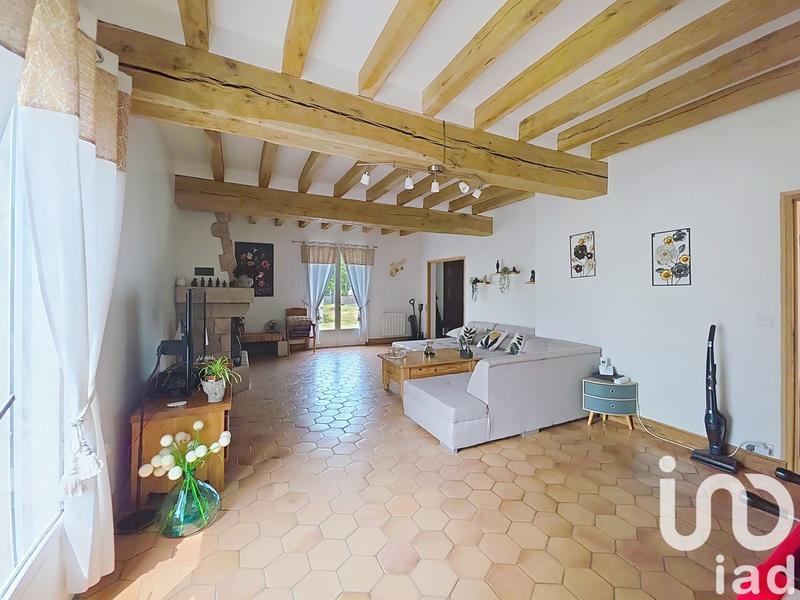 Maison - 200 m² - 8 pièces