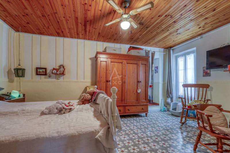 Viager - Maison - 316 m² - 8 pièces