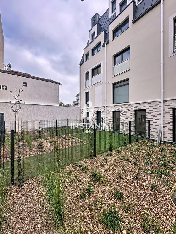 Appartement - 82 m² - 4 pièces