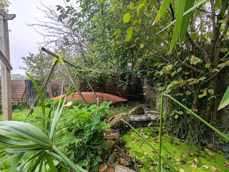 Demeure - 196 m² - 11 pièces