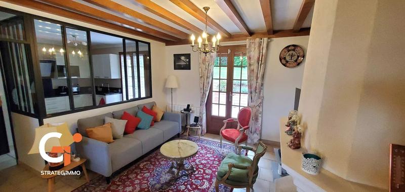 Maison - 110 m² - 5 pièces