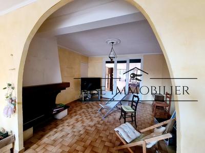 Maison - 107 m² - 5 pièces