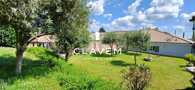 Maison ancienne - 117 m² - 8 pièces