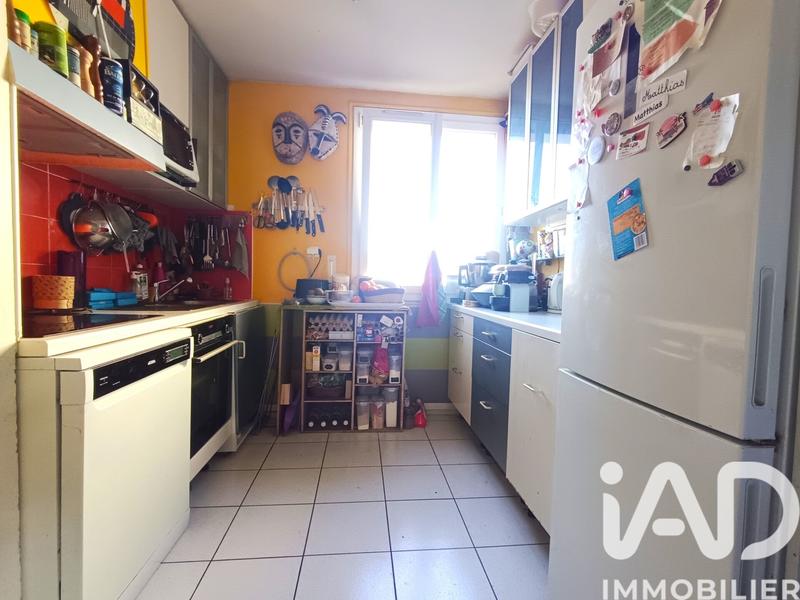 Appartement - 77 m² - 5 pièces