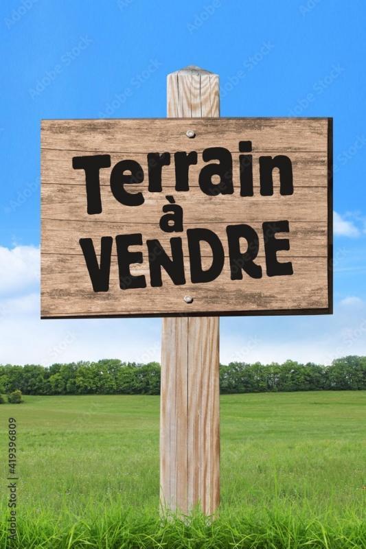 Terrain constructible - 1 100 m²