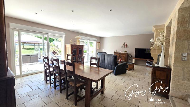 Maison - 199 m² - 5 pièces