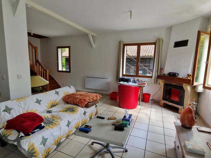 Maison - 200 m² - 7 pièces