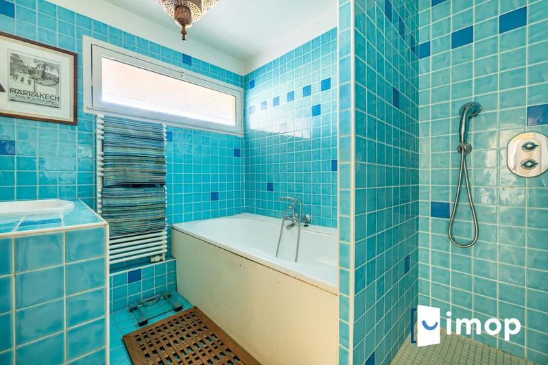 Appartement - 85 m² - 4 pièces