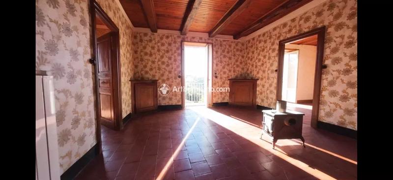 Maison - 340 m² - 15 pièces