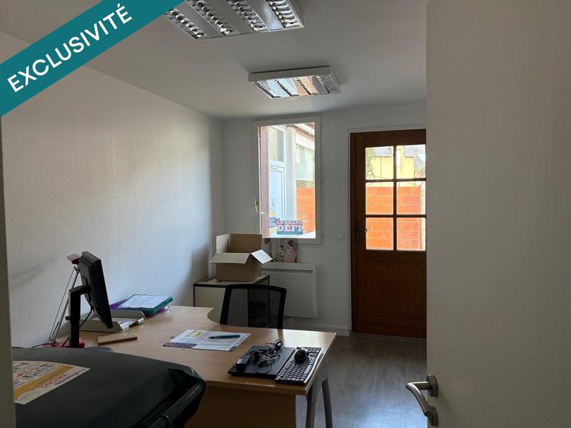 Bureau - 102 m² - 5 pièces