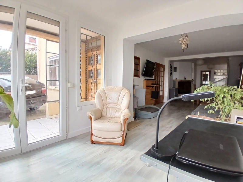 Maison - 190 m² - 9 pièces