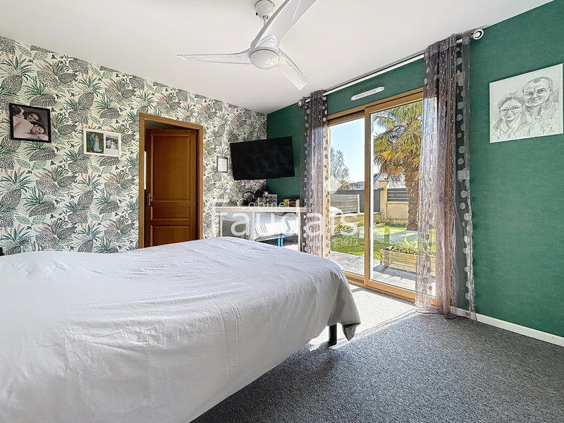 Maison - 155 m² - 6 pièces