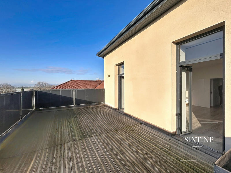 Appartement - 135 m² - 5 pièces