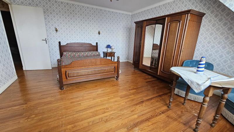 Maison - 147 m² - 5 pièces