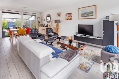 Maison de maîtres - 212 m² - 7 pièces