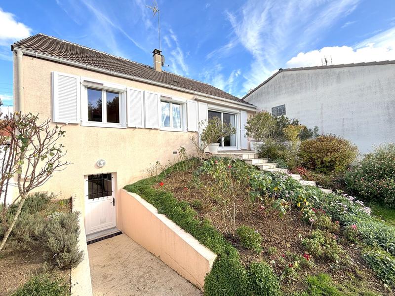 Maison - 77 m² - 4 pièces