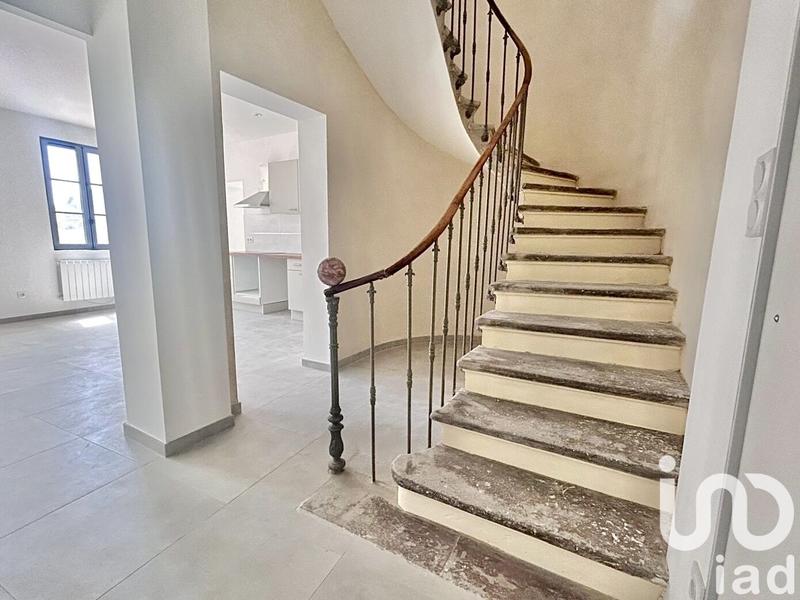 Appartement - 100 m² - 5 pièces