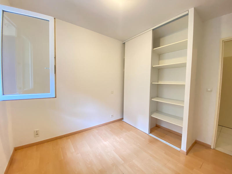 Immeuble - 370 m² - 18 pièces