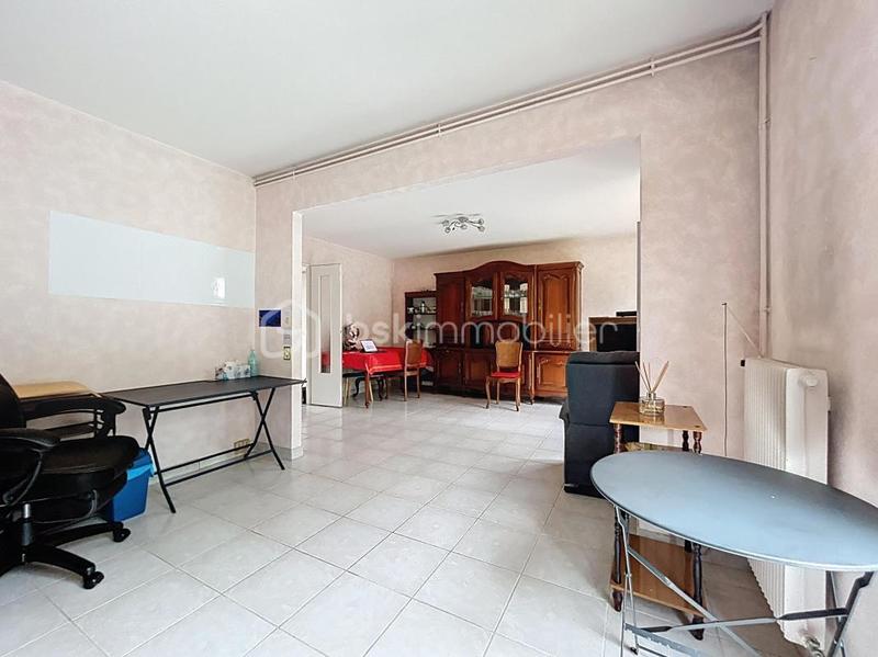 Maison traditionnelle - 100 m² - 5 pièces