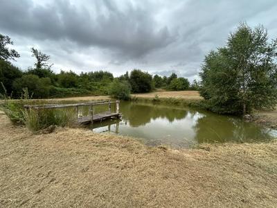 Terrain de loisirs - 9 376 m²