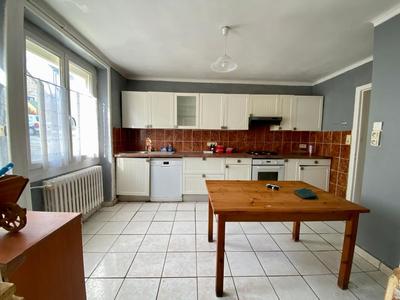 Maison - 120 m² - 6 pièces