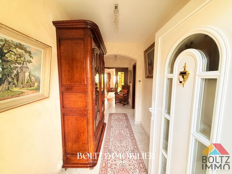 Villa - 199 m² - 8 pièces