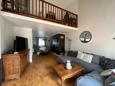 Maison - 145 m² - 8 pièces