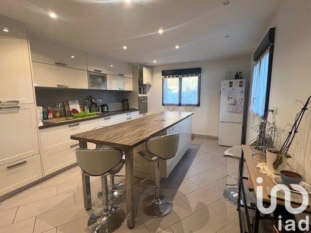 Maison - 120 m² - 4 pièces