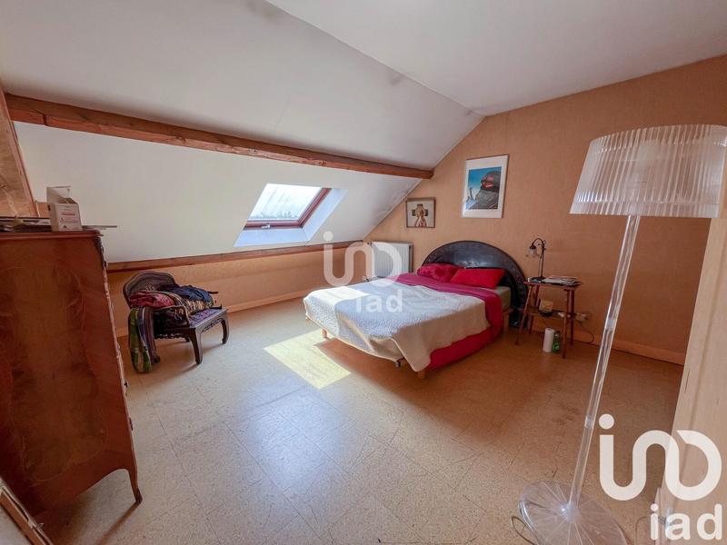 Maison - 137 m² - 5 pièces