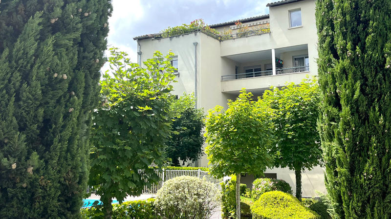 Appartement - 92 m² - 4 pièces