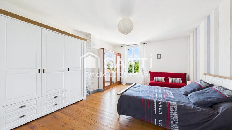 Maison - 203 m² - 7 pièces