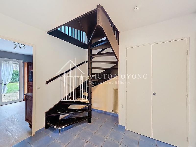 Pavillon - 90 m² - 4 pièces