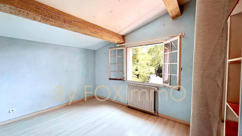 Villa - 201 m² - 6 pièces