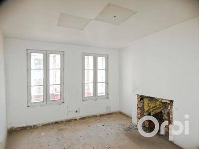 Maison - 142 m² - 7 pièces