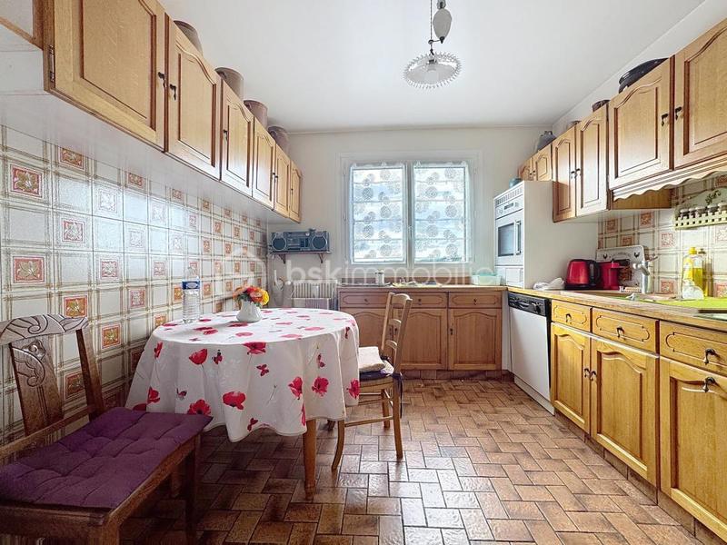 Appartement - 94 m² - 5 pièces