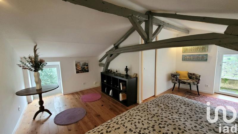 Maison - 212 m² - 6 pièces