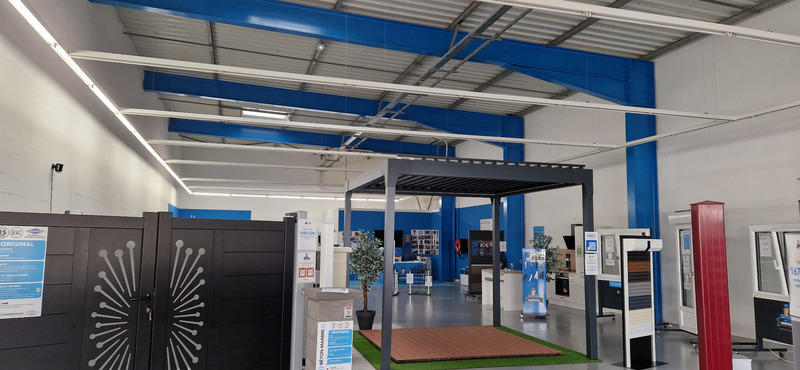 Local commercial - 309 m² - 1 pièce