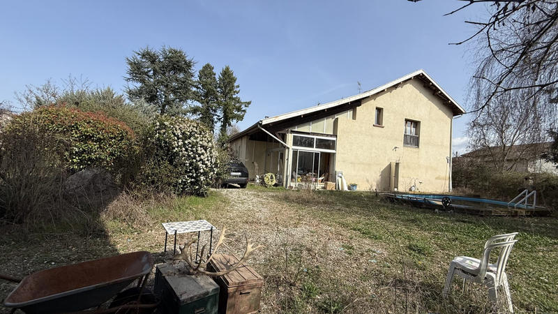 Maison ancienne - 373 m² - 10 pièces