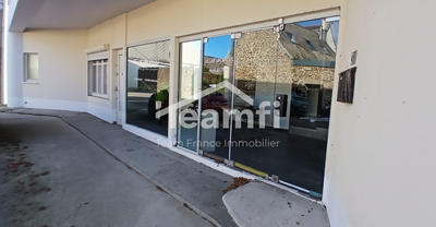 Local commercial - 60 m² - 3 pièces