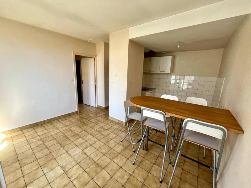 Immeuble - 225 m² - 13 pièces