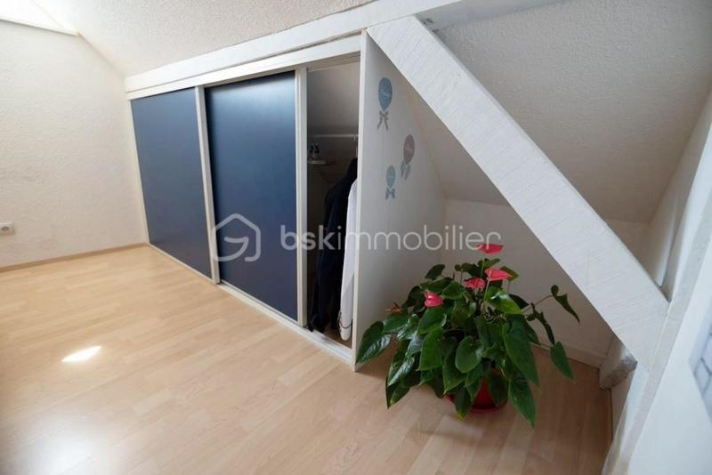 Maison - 148 m² - 7 pièces