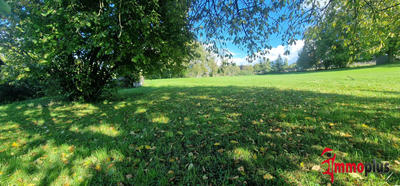 Maison - 210 m² - 5 pièces