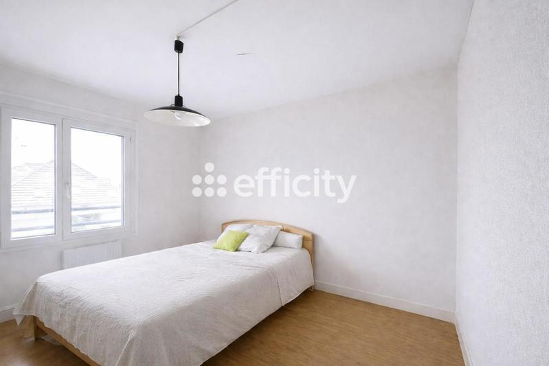 Appartement - 110 m² - 5 pièces