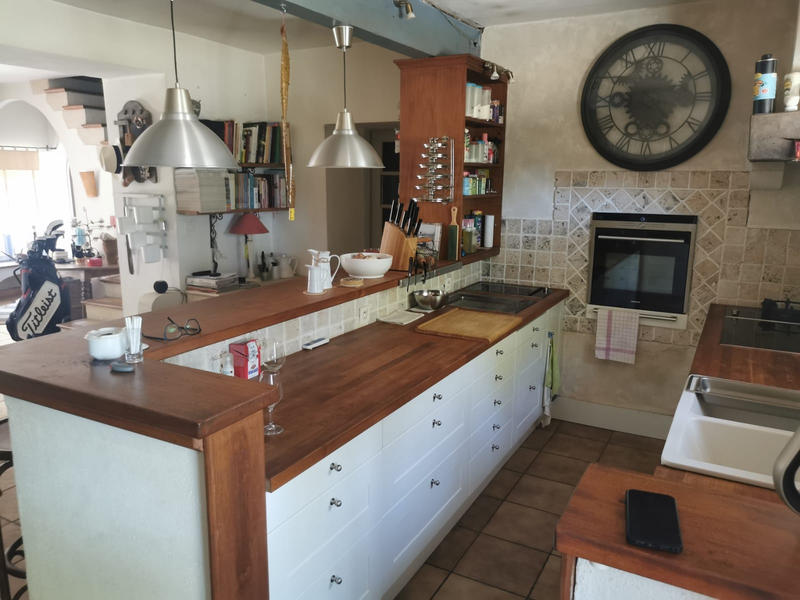 Mas - 250 m² - 7 pièces