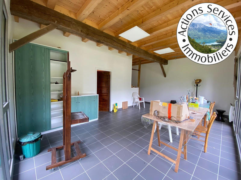 Maison - 163 m² - 7 pièces