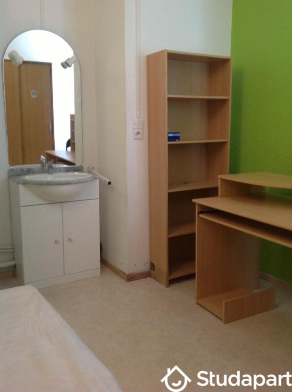 Chambre - 11 m² - 1 pièce