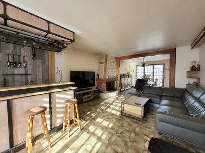 Maison - 122 m² - 6 pièces